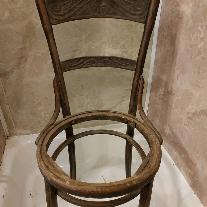 Фарбування стільців 2026 Ідеї фарбування стільців 2026: модні кольори та техніки для оновлення меблів.