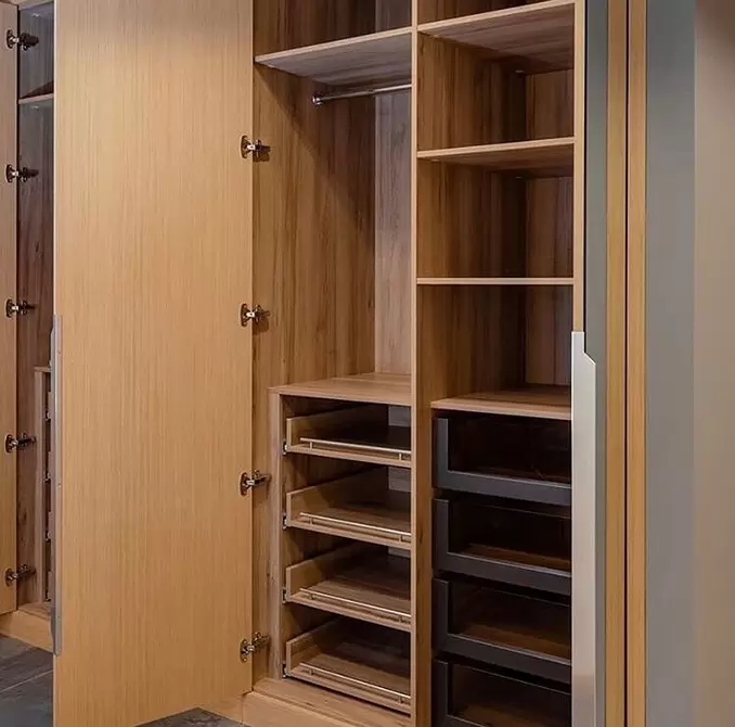 Вибір матеріалів Поради щодо вибору матеріалів для індивідуальної шафи та консультація з дизайнером.