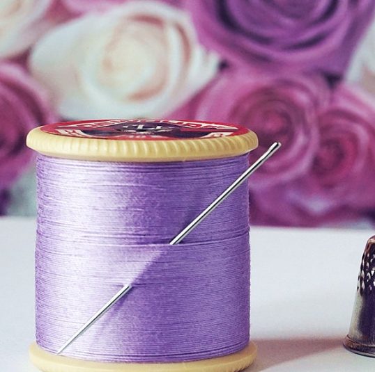 Як обрати ергономічний стіл для створення гармонійного простору вдома — ергіономічні столи