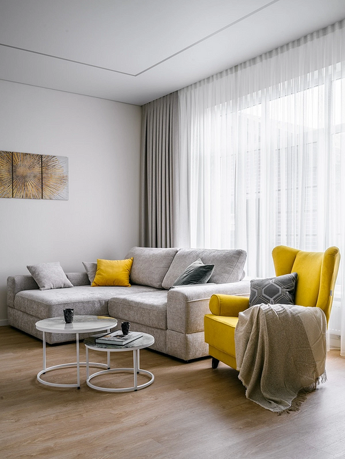 Світлий простір Світлі кольори в оббивці дивана: тренди 2026, екологічність та візуальний простір