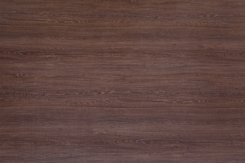 Каштанове благородство Каштанові меблі з натурального шпону у світлій вітальні, сучасний дизайн