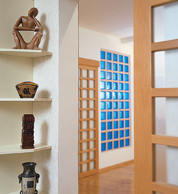 Елегантні полиці Полиці для експонатів музею 2026: елегантне рішення для організації простору.