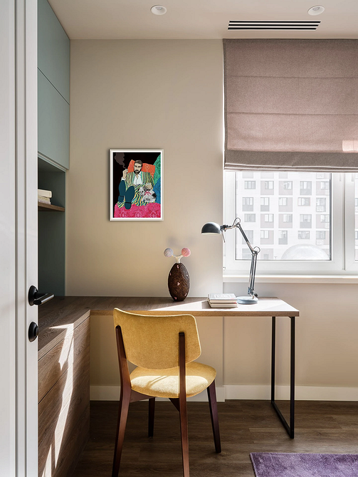 Світлі кольори та дзеркала Приклад використання світлих кольорів та дзеркал для візуального розширення простору в квартирі.