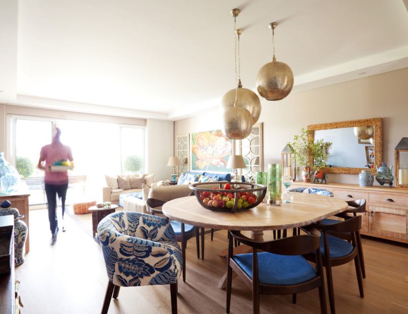 Еклектика у вітальні Сучасна еклектика: вдале поєднання меблів різних стилів в інтер'єрі вітальні