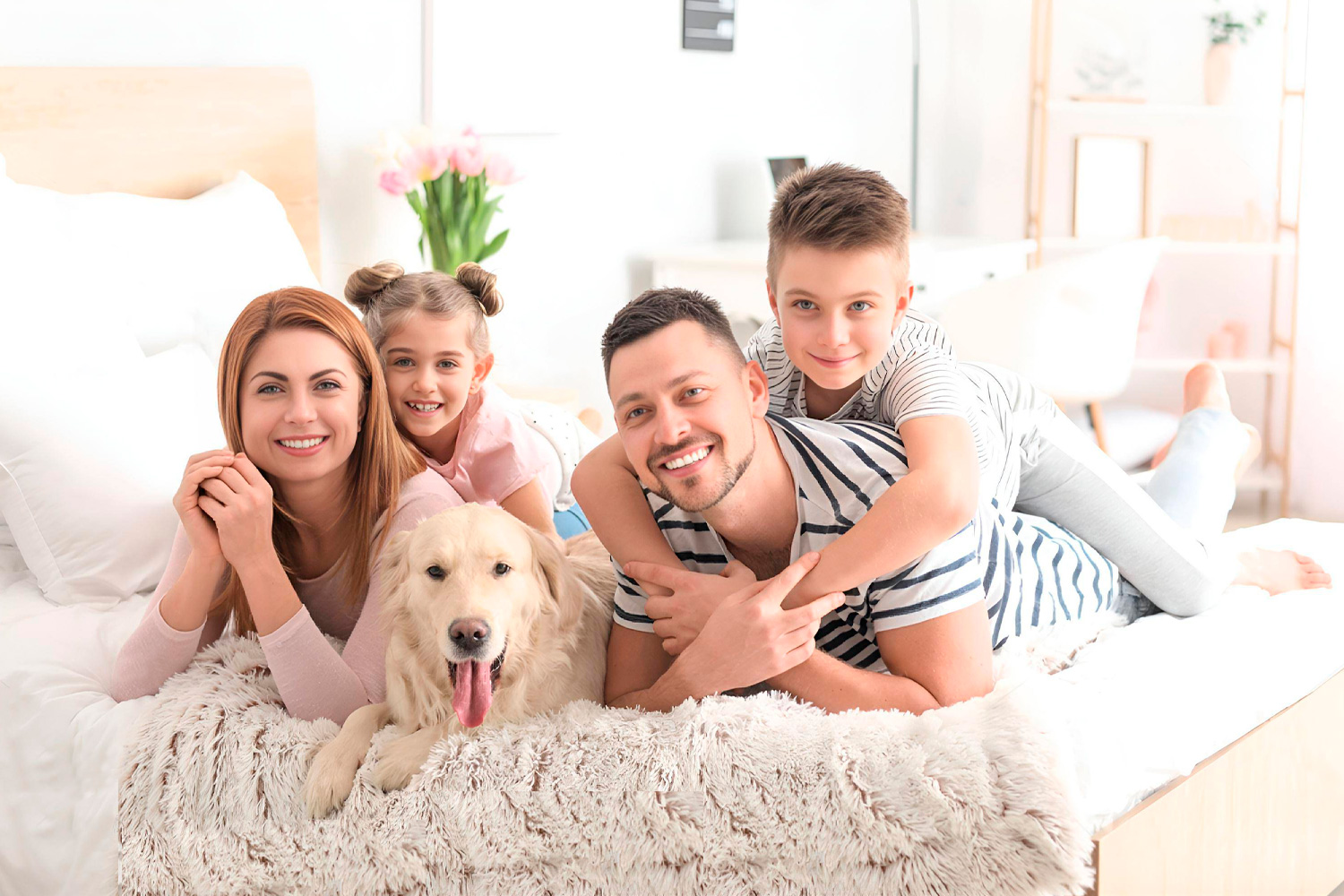 Як вибрати ідеальне ліжко: фінальні поради та рекомендації для вашого комфорту Затишна спальня з красивим та зручним ліжком, як результат правильного вибору