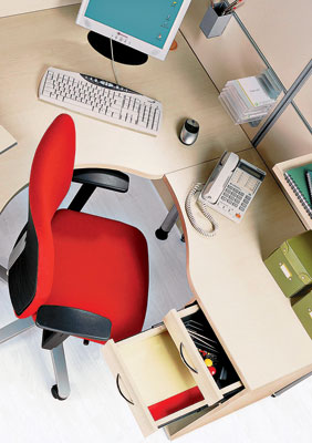 Трансформер для дому Компактний комп'ютерний стіл-трансформер для малогабаритних квартир.