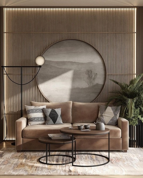 Стильний інтер'єр Стильний інтер'єр вітальні з акцентом на коричневий диван у 2026