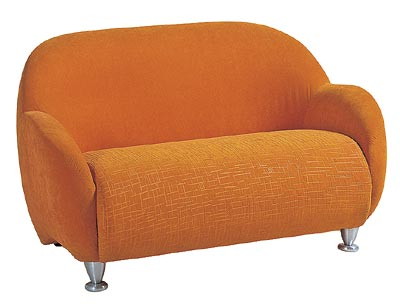 Яскравий диван: акцент Яскравий диван в сучасному інтер'єрі – для тих, хто любить акценти.