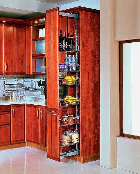 Продуманий дизайн Маленька кухня з продуманим плануванням та сучасною посудомийною машиною для комфорту.