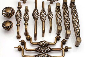 Вибираємо матеріали для меблів: повний гід від дерева до металу 🌳 17 - ліжка та матраци Практичні поради щодо вибору матеріалів для виготовлення меблів