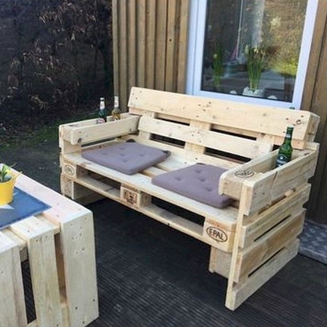 Стильний дизайн з піддонів Дизайн меблів з піддонів для саду: стильне рішення для вашого відпочинку