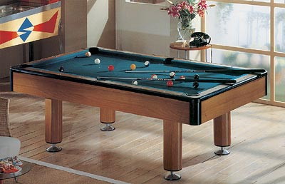 Більярд: матеріали та гра Професійний більярдний стіл з кулями крупним планом – вибір більярдного столу 2026