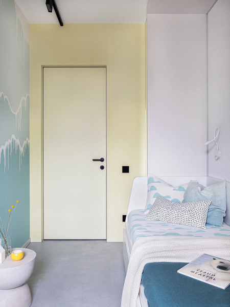 Акцентна стіна в дитячій Дитяча кімната 2026 з акцентною стіною та екологічними шпалерами з малюнком.