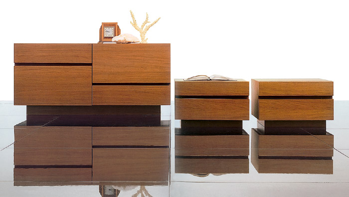 Сучасна спальня Сучасна спальня з елегантним дизайном та комфортними меблями для відпочинку.